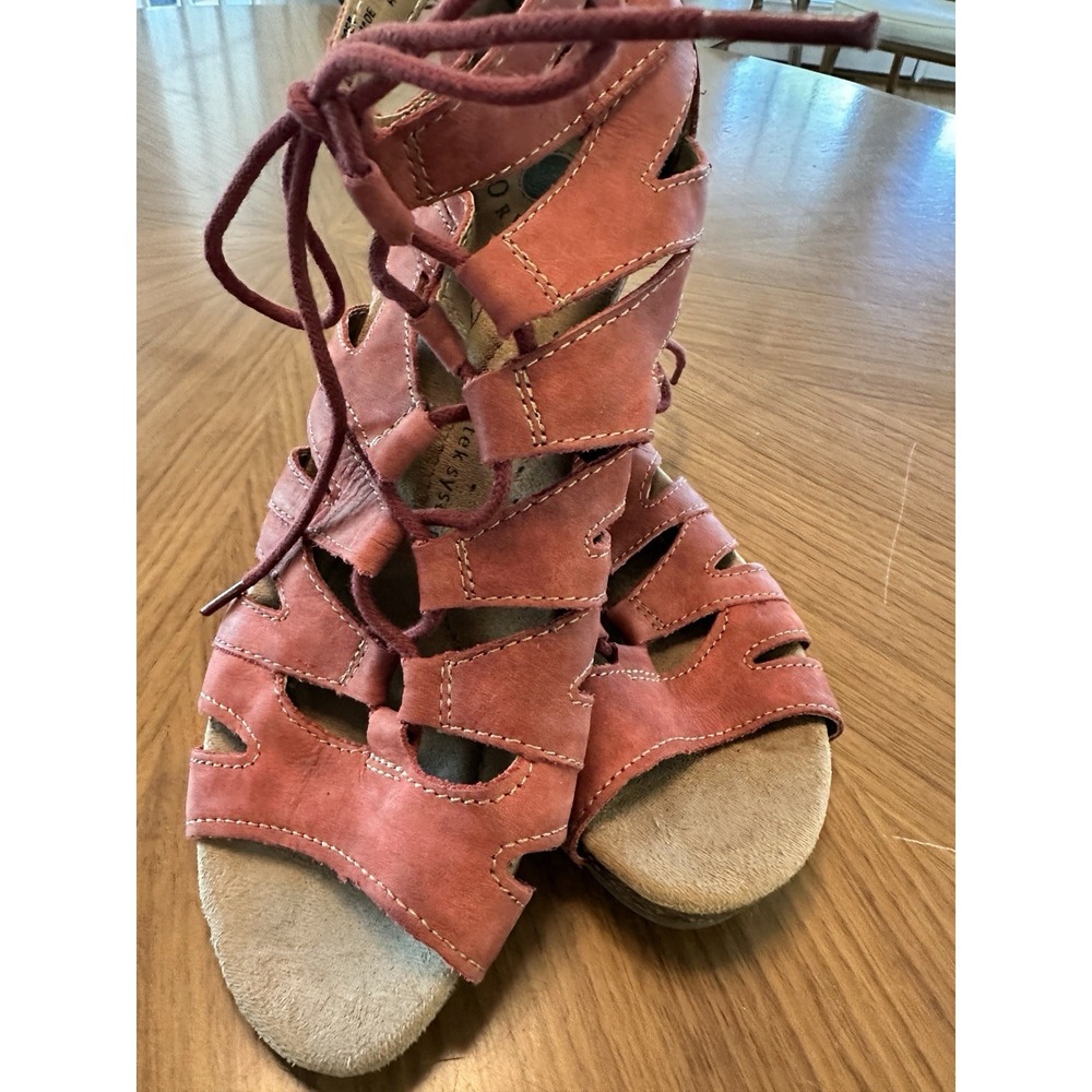 Earth Origins Shoes Women's Size 9M Red Leather Harley Gladiator Wedge Sandals - Picture 2 of 14